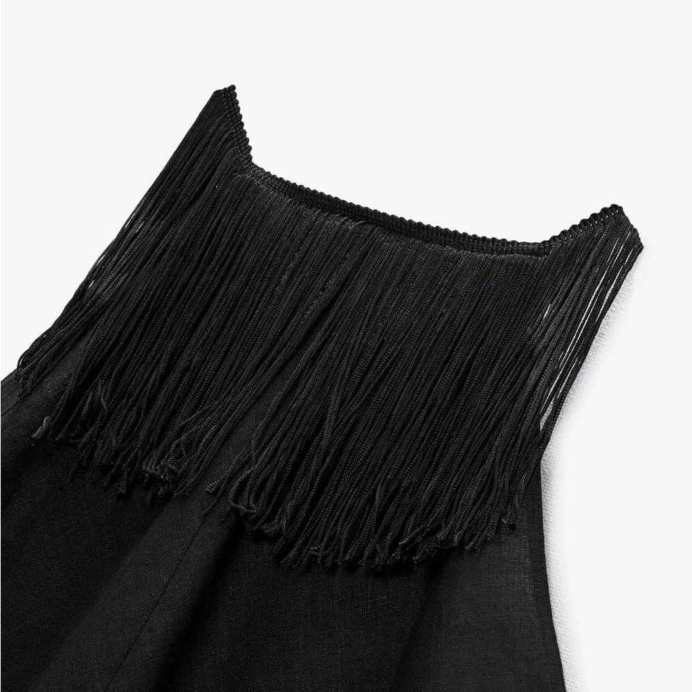 Zara Black LINEN FRINGE HALTER TOP
NWT Size Medium - Picture 7 of 8